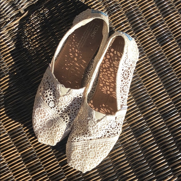 Toms | Shoes | Ivory Lace Toms | Poshmark